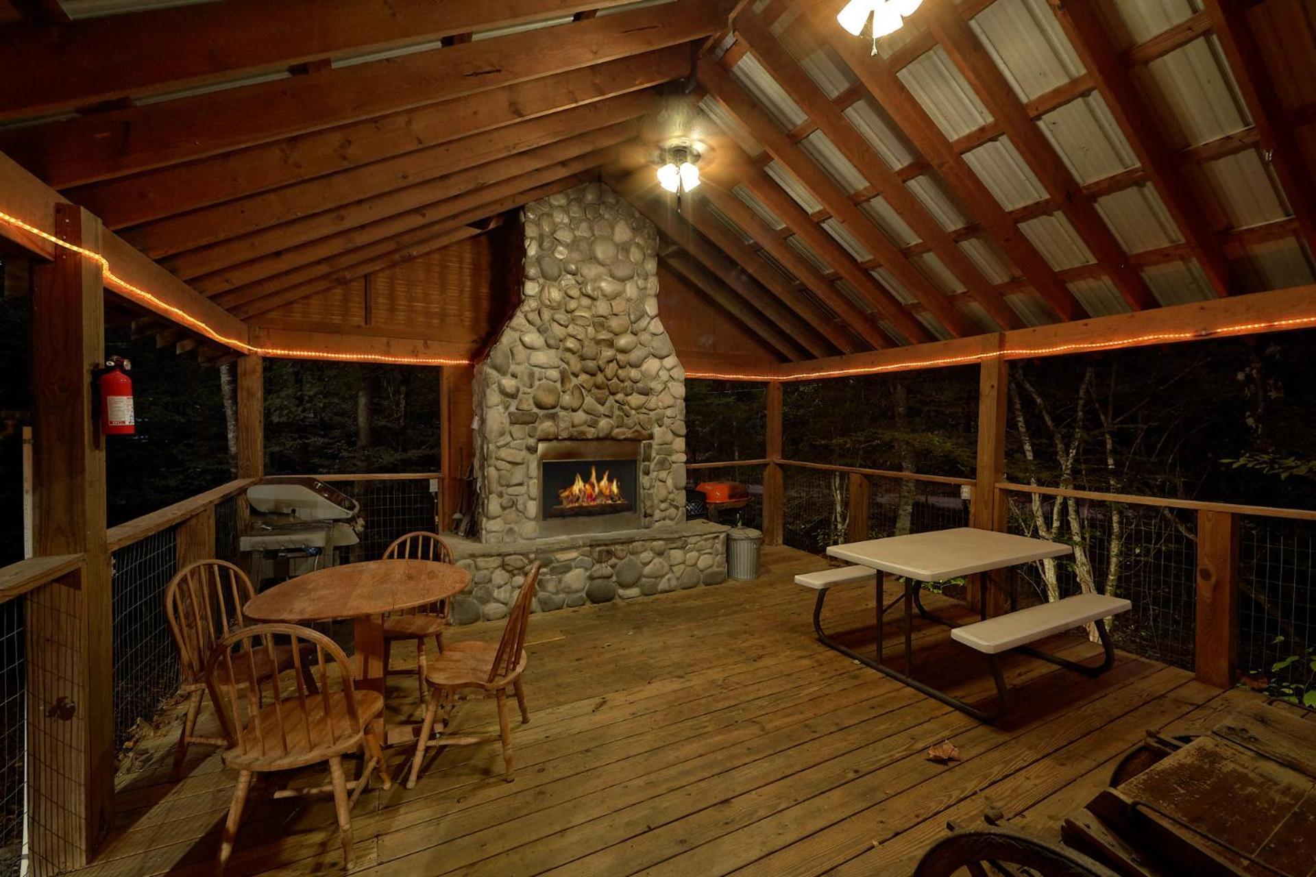 Creeksong Holiday Home Gatlinburg Εξωτερικό φωτογραφία