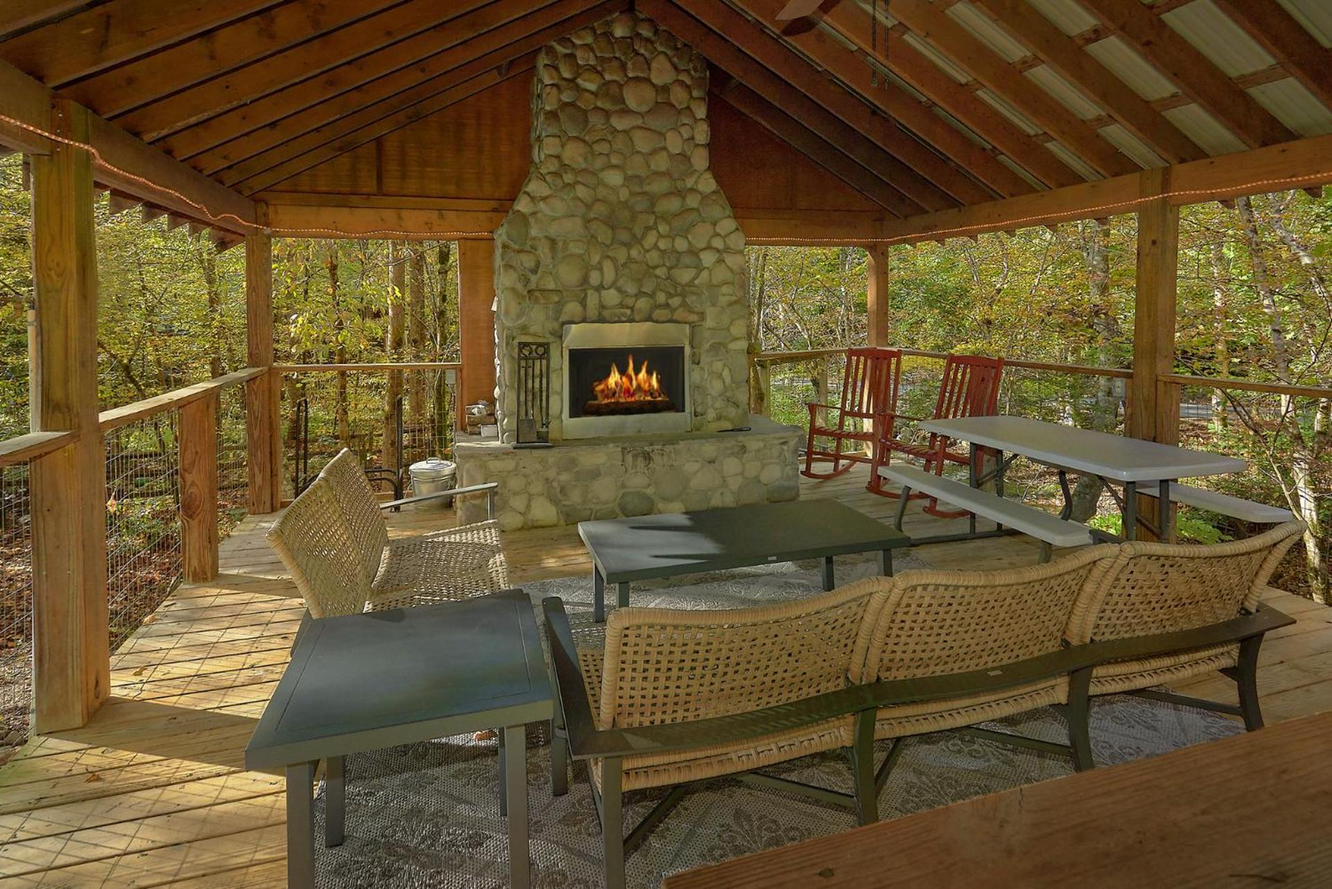 Creeksong Holiday Home Gatlinburg Εξωτερικό φωτογραφία